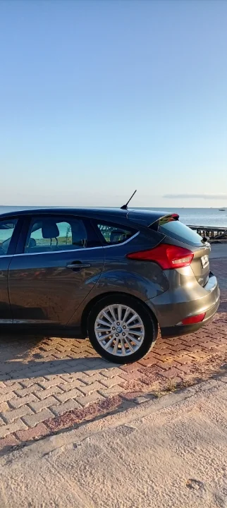 Ford FOCUS - Photo 7