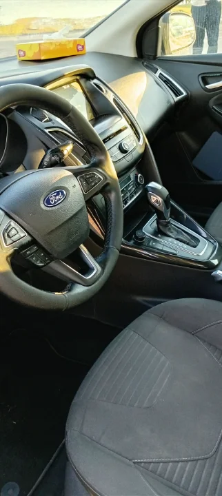 Ford FOCUS - Photo 5