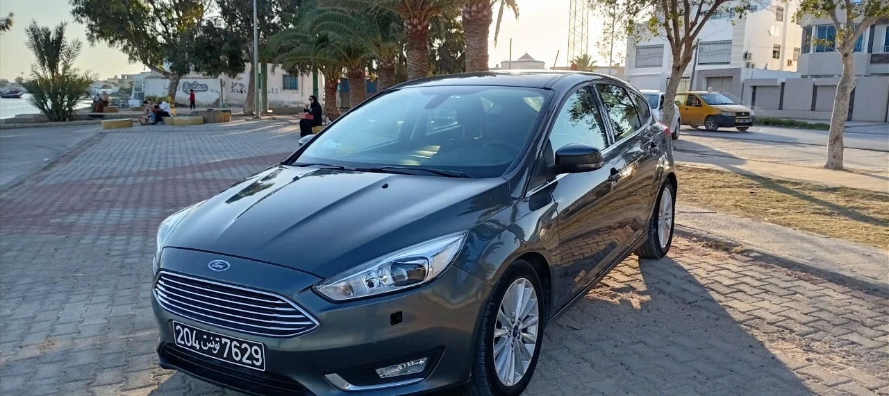 Ford FOCUS - Photo 3