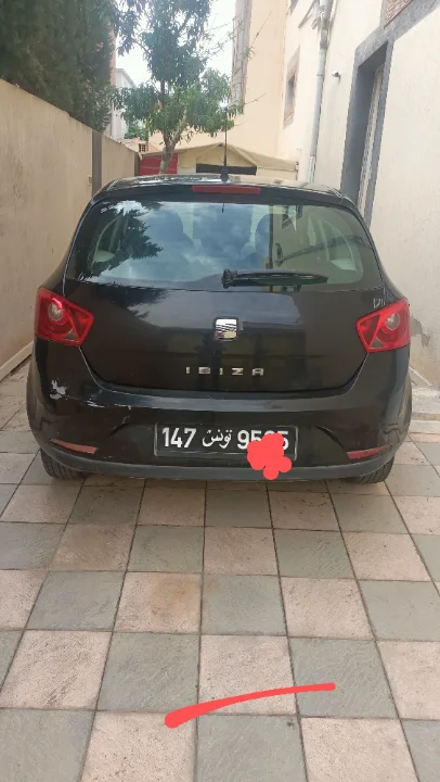 Seat Ibiza - Photo 2