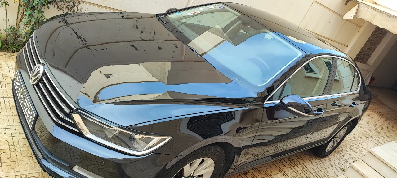 Volkswagen Passat - Photo 4