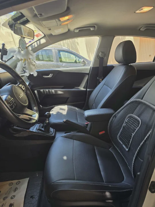 Kia RIO - Photo 5