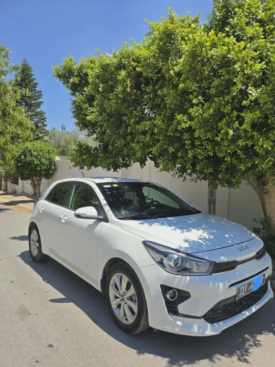Kia RIO - Photo 3