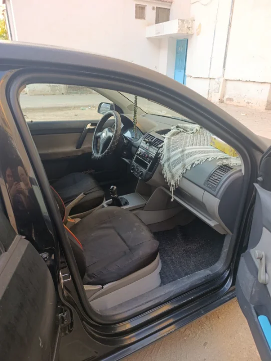 Volkswagen Polo - Photo 4