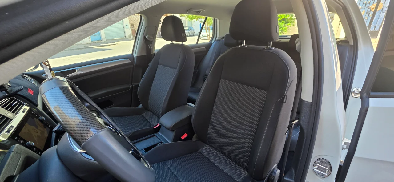 Volkswagen Golf - Photo 8