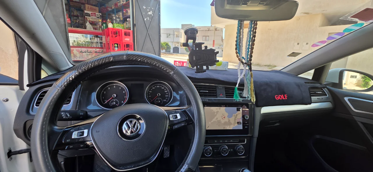 Volkswagen Golf - Photo 6