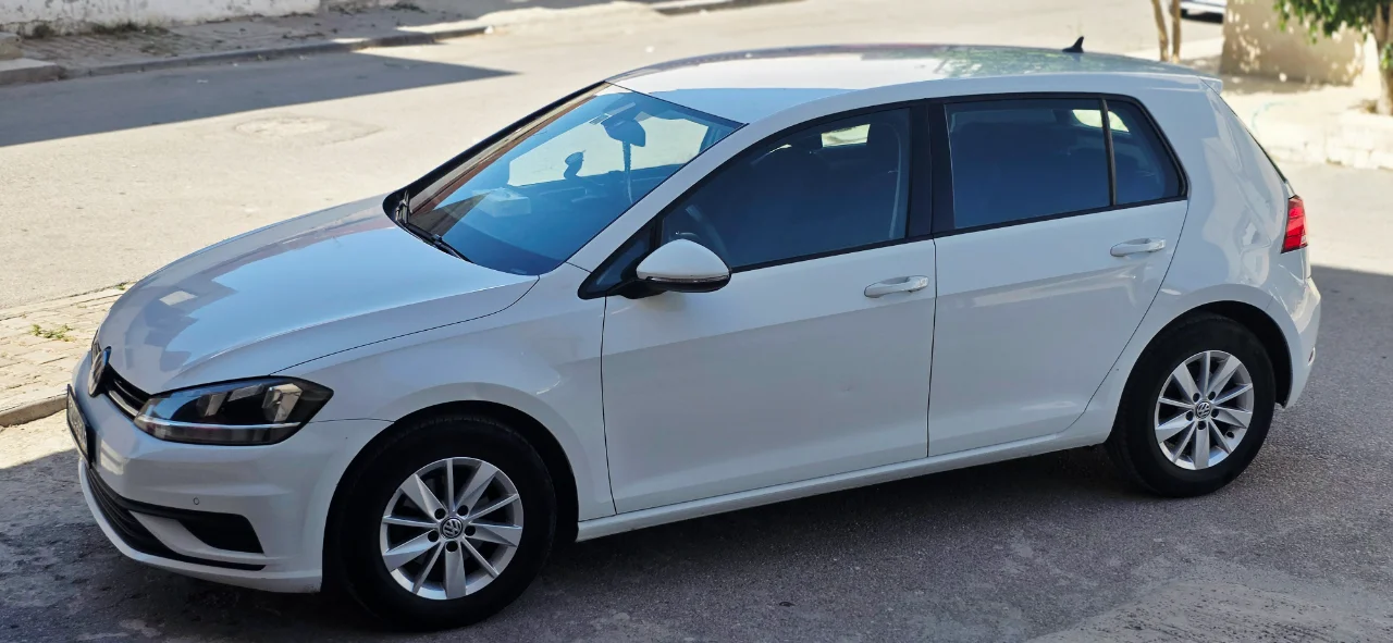 Volkswagen Golf - Photo 3