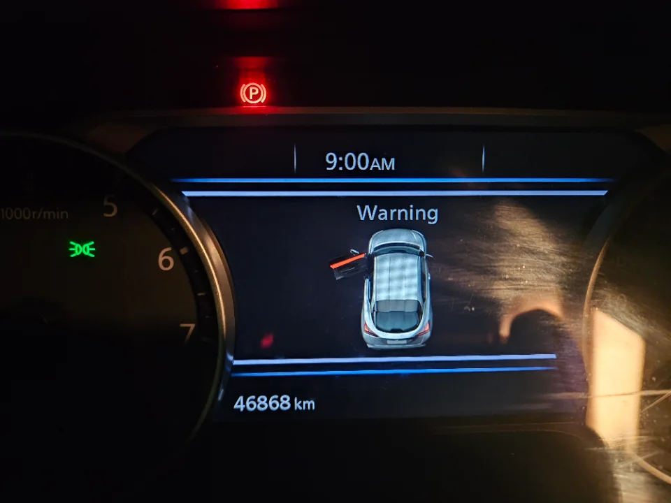 Nissan Juke - Photo 6