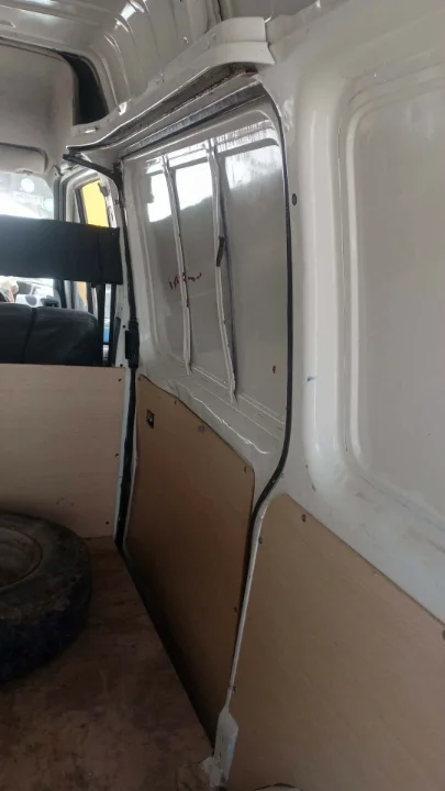 Ford TRANSIT - Photo 3