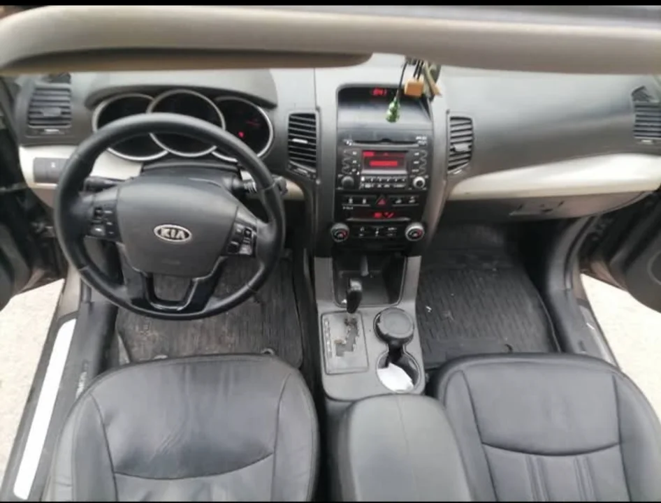 Kia SORENTO - Photo 10