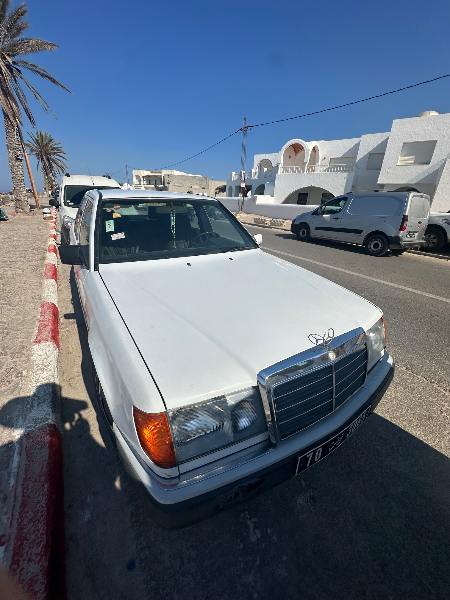 Mercedes 250 1991 Diesel Tunis