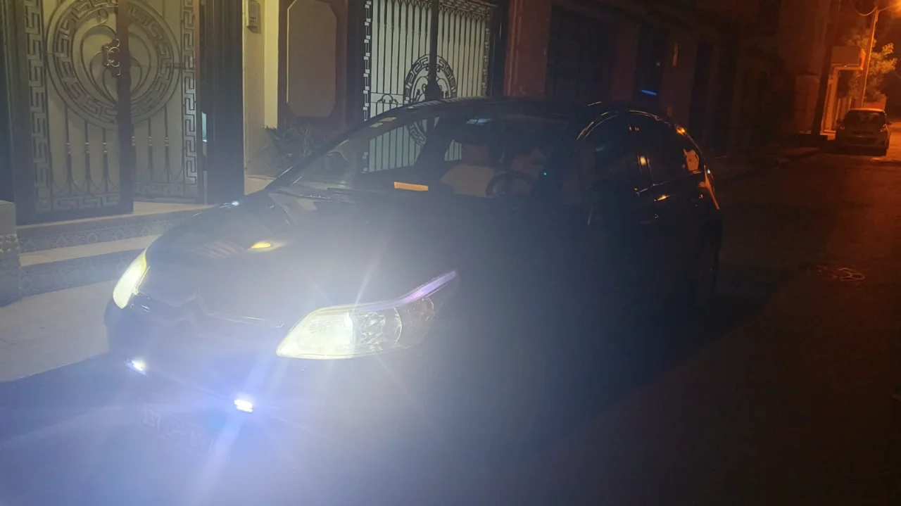 Citroen C4 - Photo 3