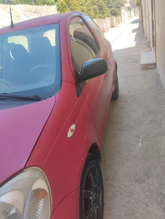 Toyota Yaris - Photo 7
