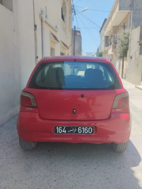 Toyota Yaris - Photo 6