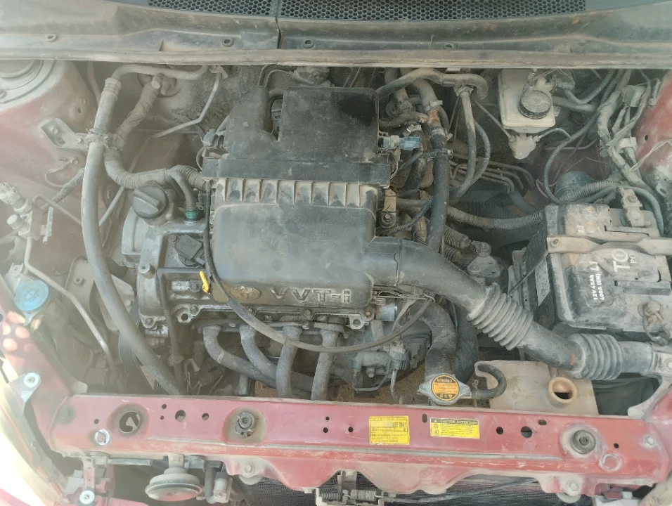 Toyota Yaris - Photo 2