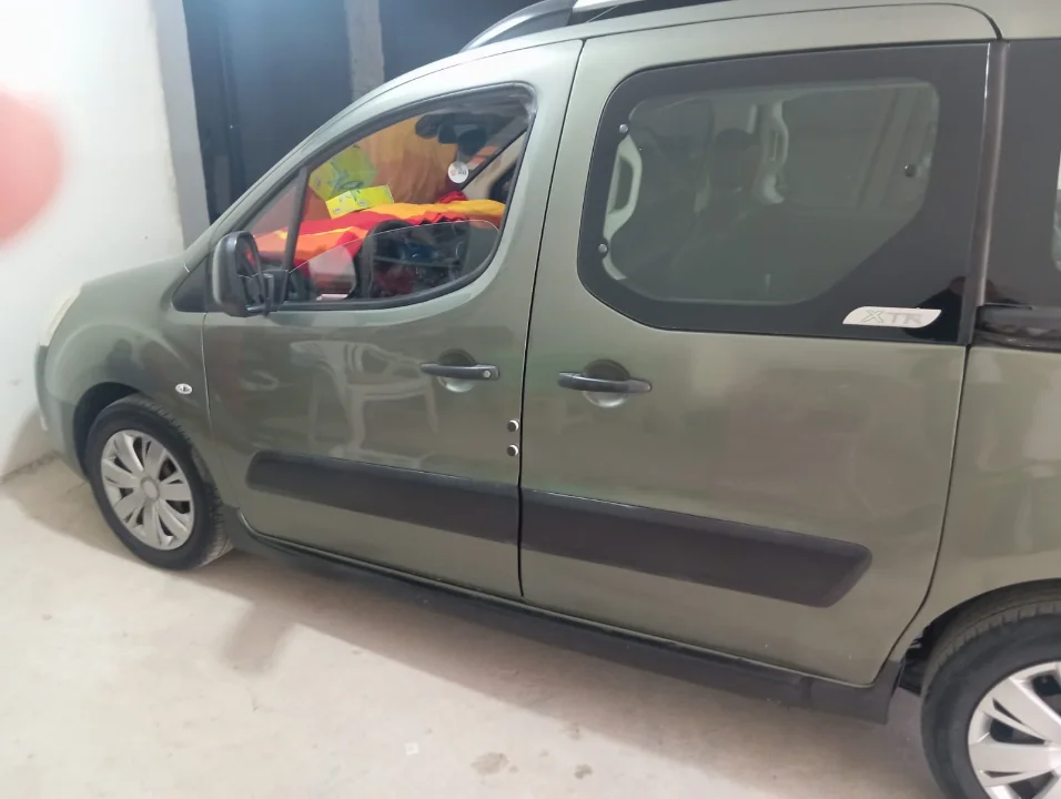 Citroen BERLINGO - Photo 3