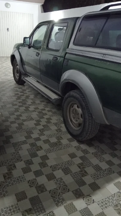 Nissan Navara - Photo 2