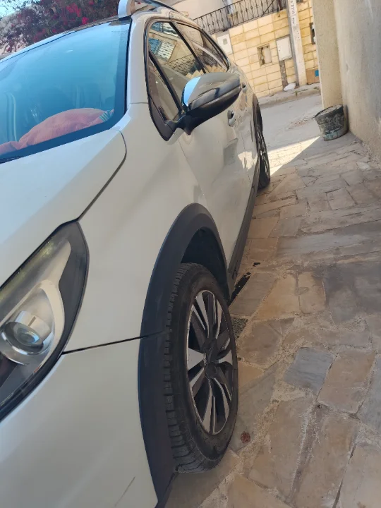 Peugeot 2008 - Photo 5