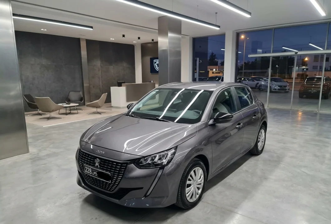 Peugeot 208 - Photo 4
