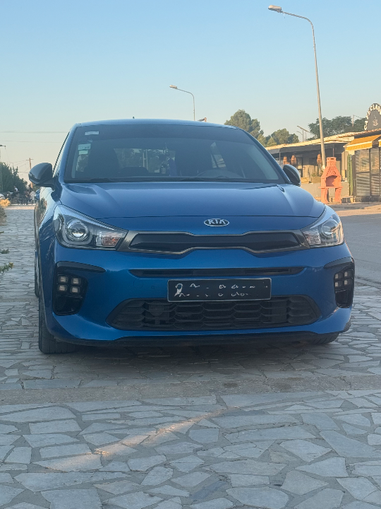 Kia RIO - Photo 5
