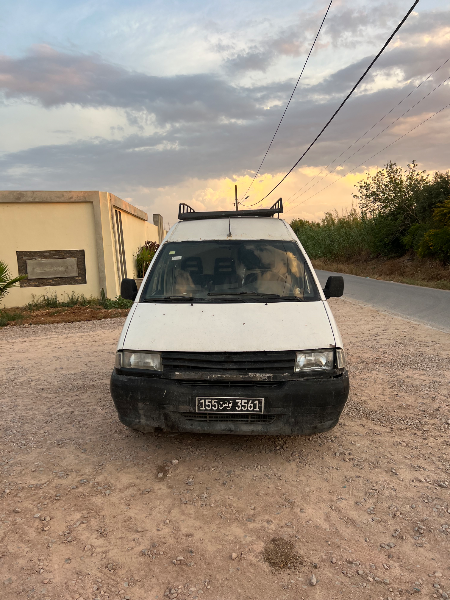 Peugeot Expert 1998 Diesel 564 km Manouba