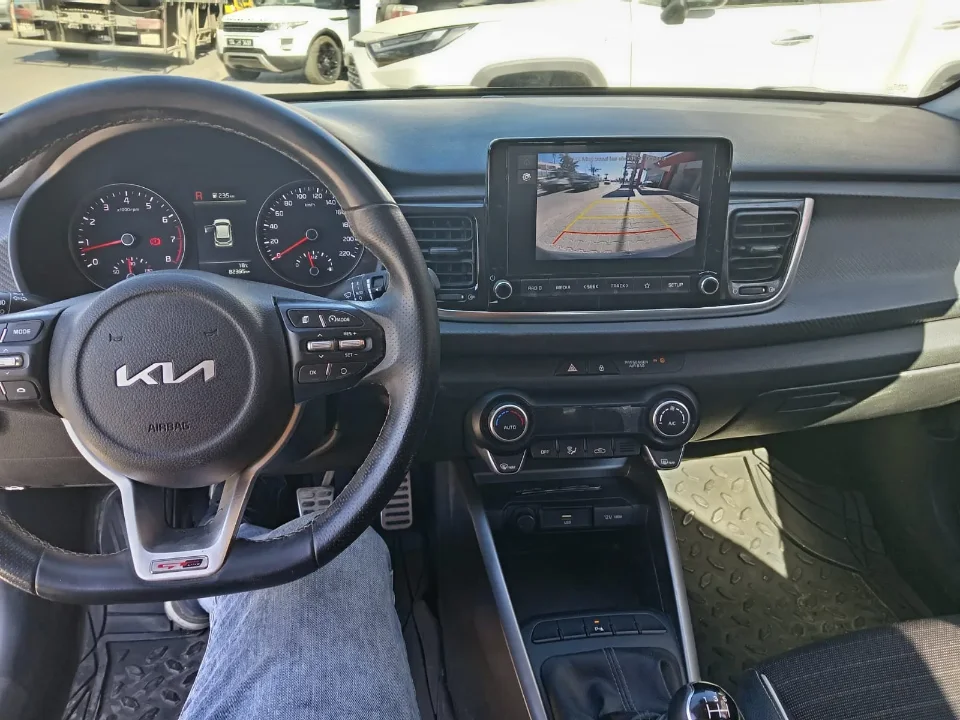 Kia RIO - Photo 5