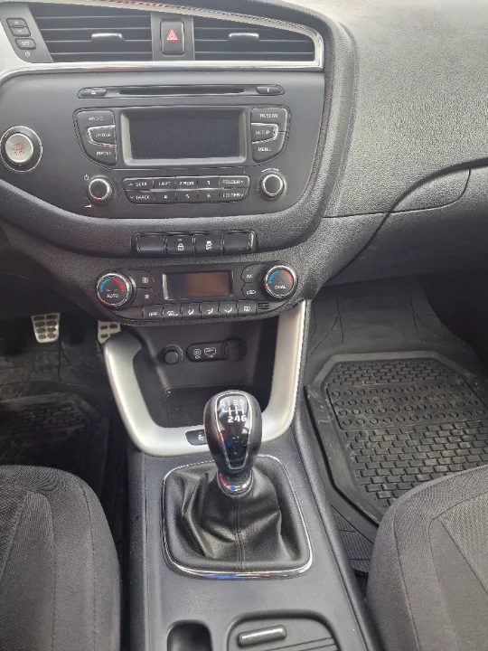 Kia CEED - Photo 3