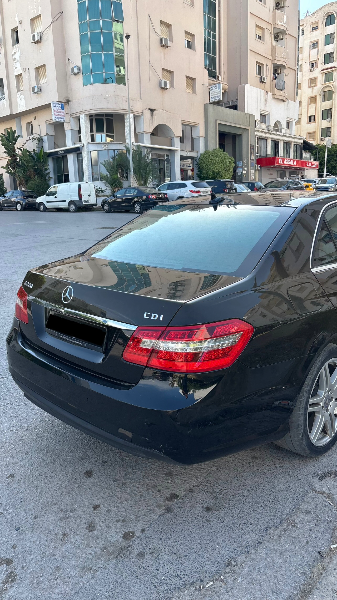 Mercedes Classe E - Photo 8