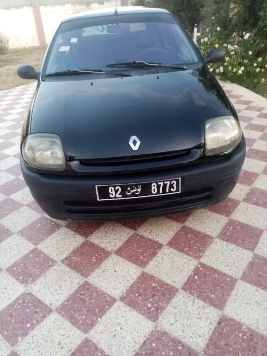 Renault Clio - Photo 6