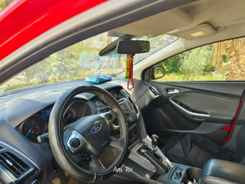 Ford FOCUS - Photo 3