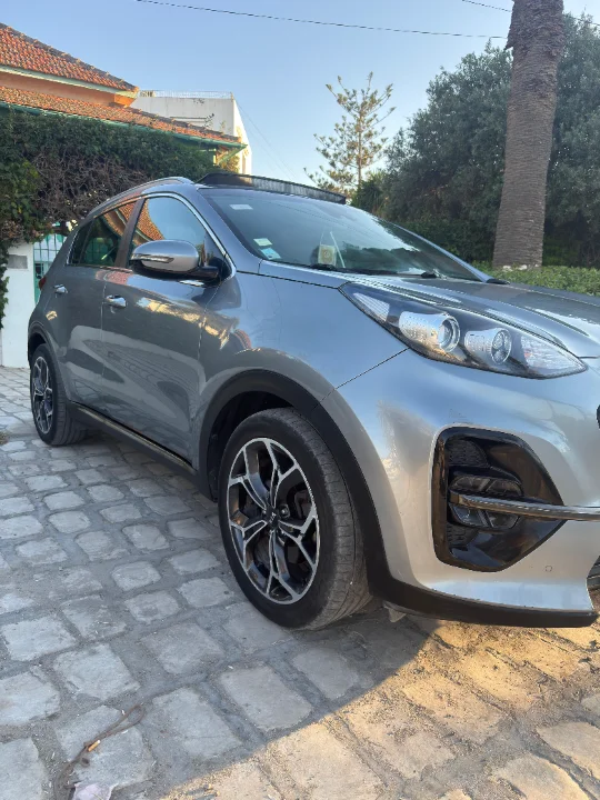 Kia SPORTAGE - Photo 2