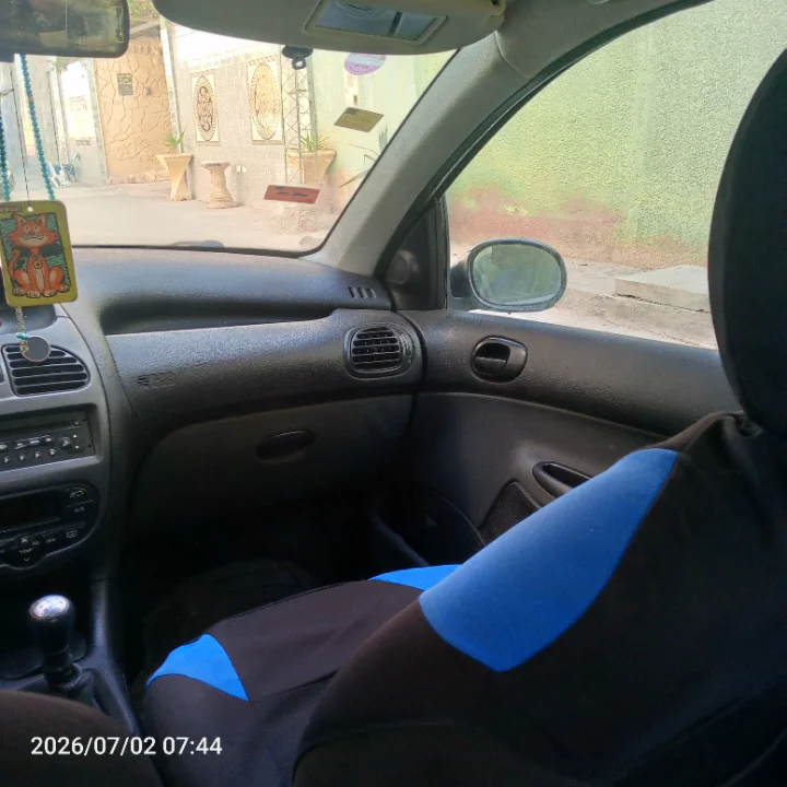 Peugeot 206 - Photo 6