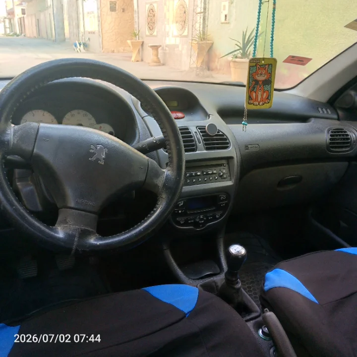 Peugeot 206 - Photo 5