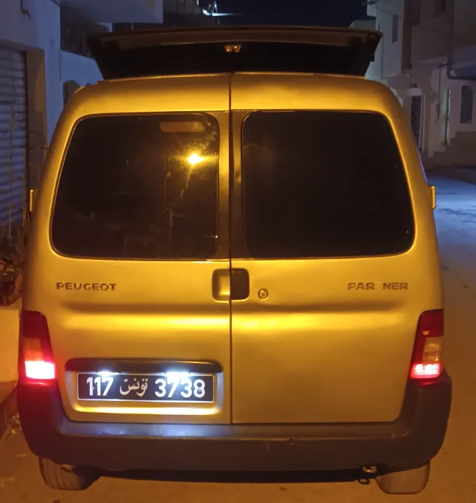 Peugeot Partner - Photo 6