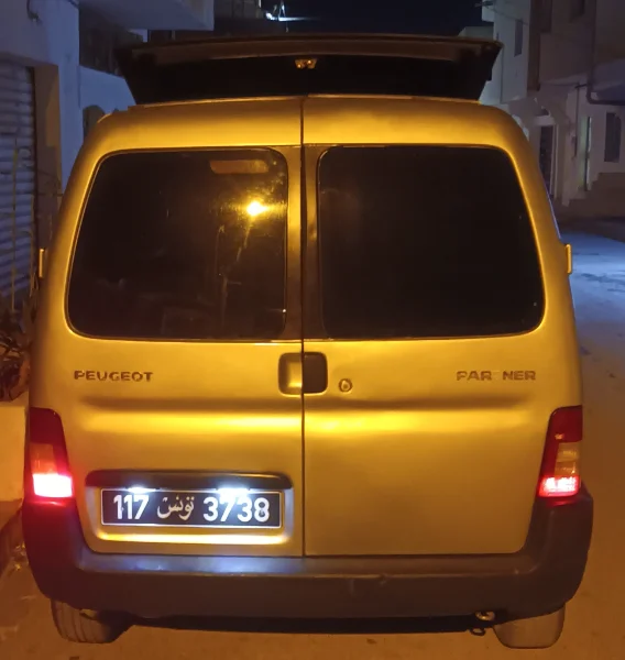 Peugeot Partner - Photo 6
