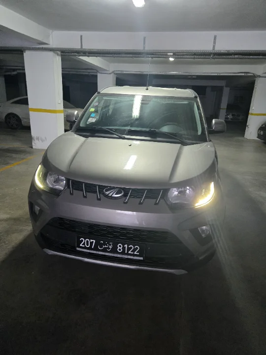 Mahindra KUV 100 2018