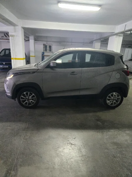 Mahindra KUV 100 - Photo 6