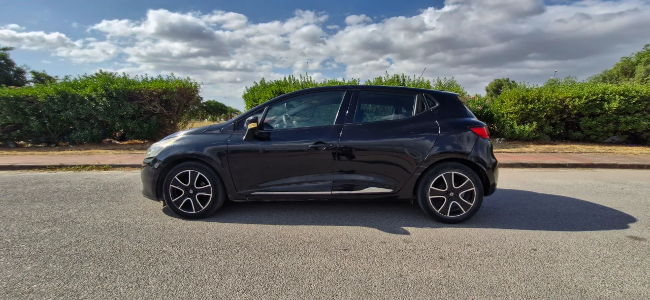 Renault Clio - Photo 8