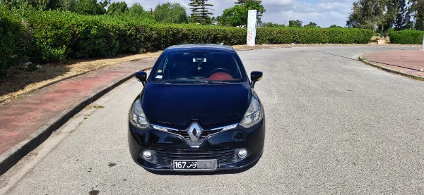 Renault Clio 2013 Essence 200 000 km Ben arous