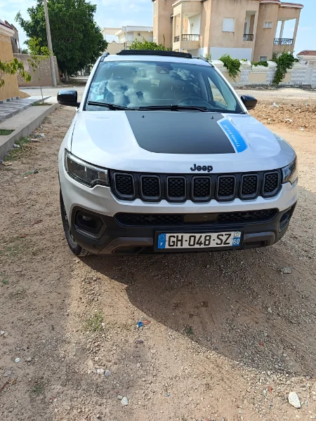 Jeep Compass 2023 Essence 90 000 km Mahdia