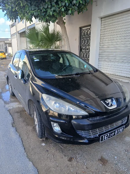 Peugeot 308 2009 Diesel 365 000 km Tunis