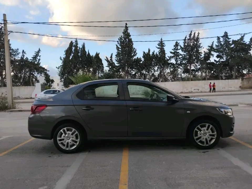 Peugeot 301 - Photo 4