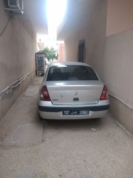 Renault Clio - Photo 2
