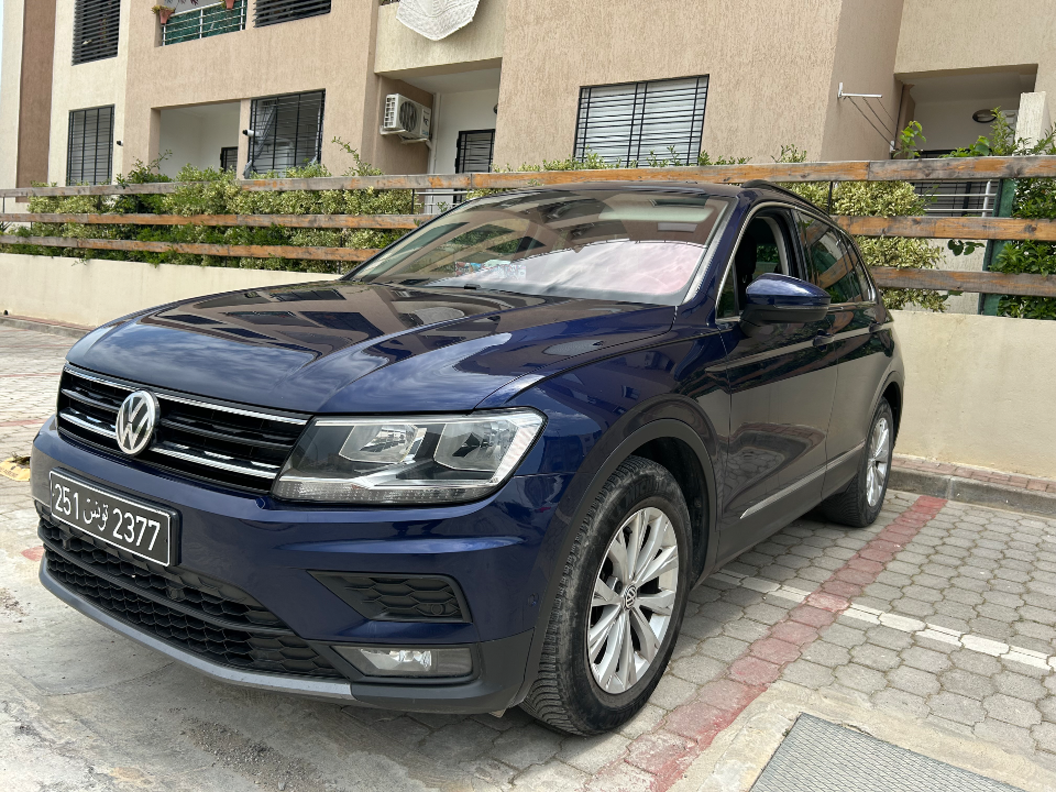 Volkswagen Tiguan - Photo 11
