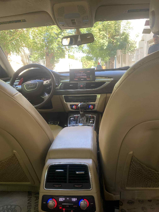 Audi A6 - Photo 3