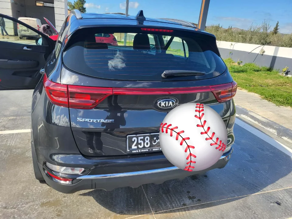 Kia SPORTAGE X-LINE - Photo 3