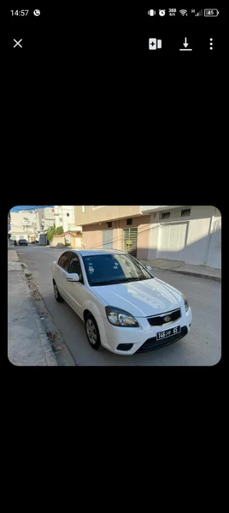 Kia RIO - Photo 5