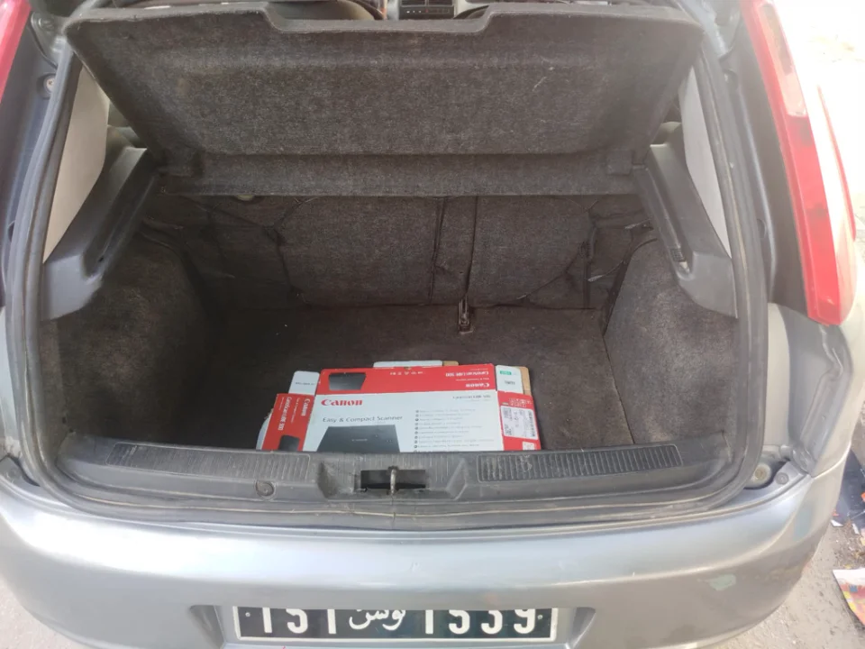 Fiat PUNTO - Photo 2