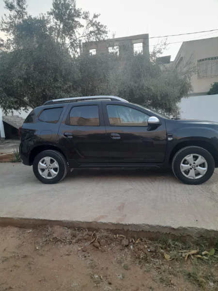 Dacia DUSTER - Dacia Duster 2019 Diesel 88 000 km Ben arous