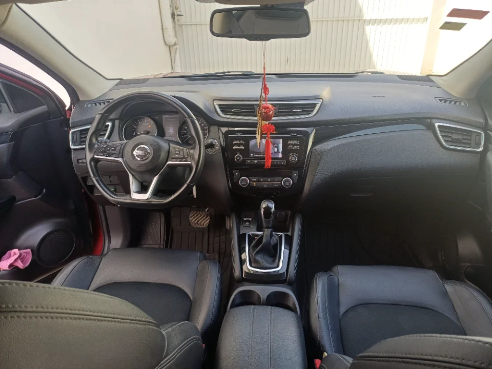 Nissan Qashqai - Photo 5